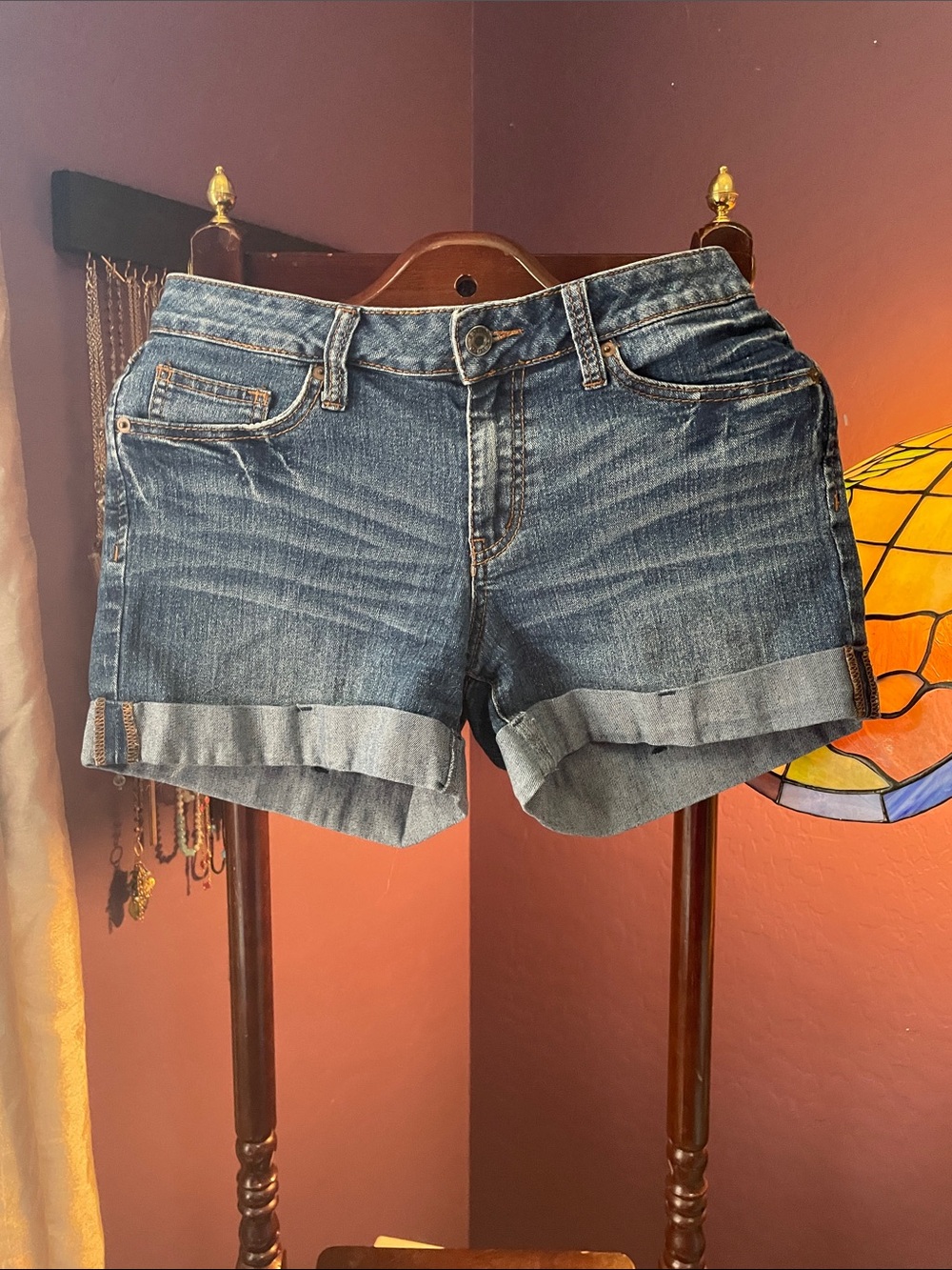 ANA ROLL CUFF DENIM JEAN SHORTS